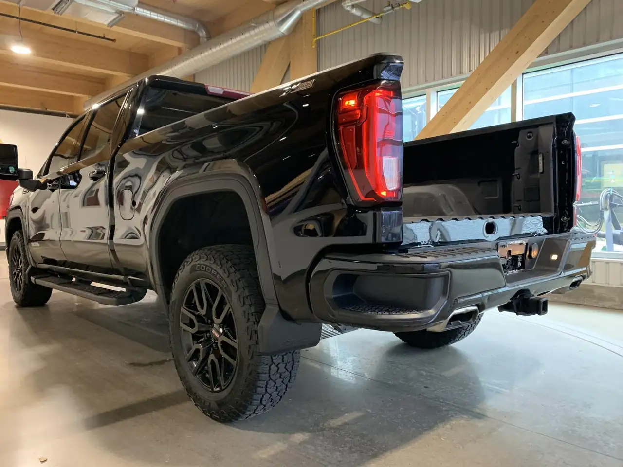 GMC Sierra 1500 photo GMC Sierra 1500