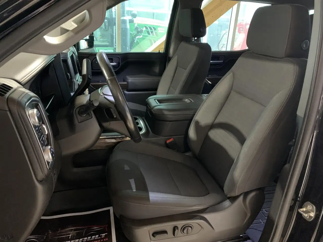 GMC Sierra 1500 photo GMC Sierra 1500