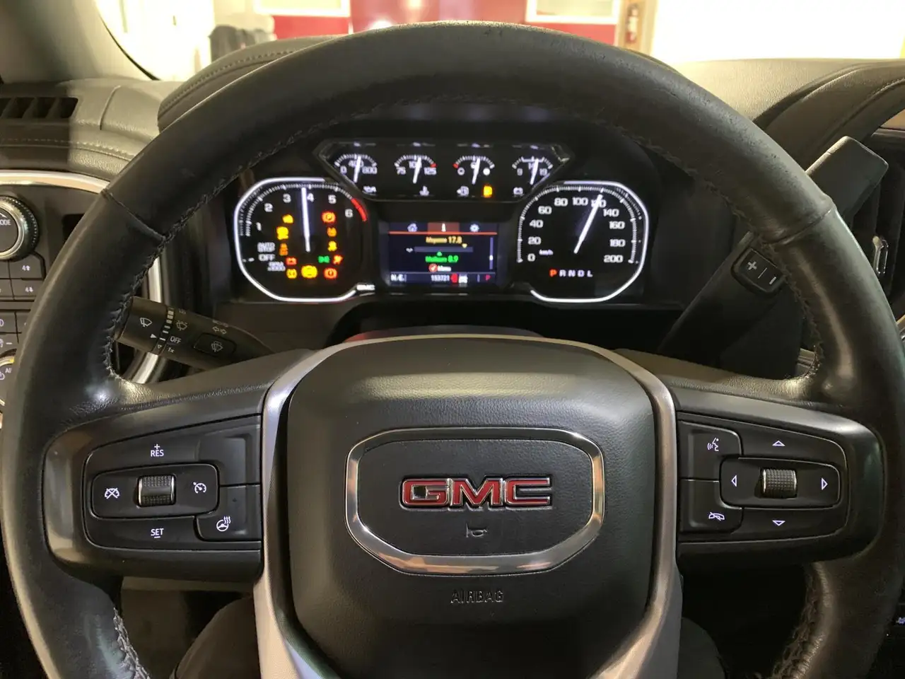 GMC Sierra 1500 photo GMC Sierra 1500