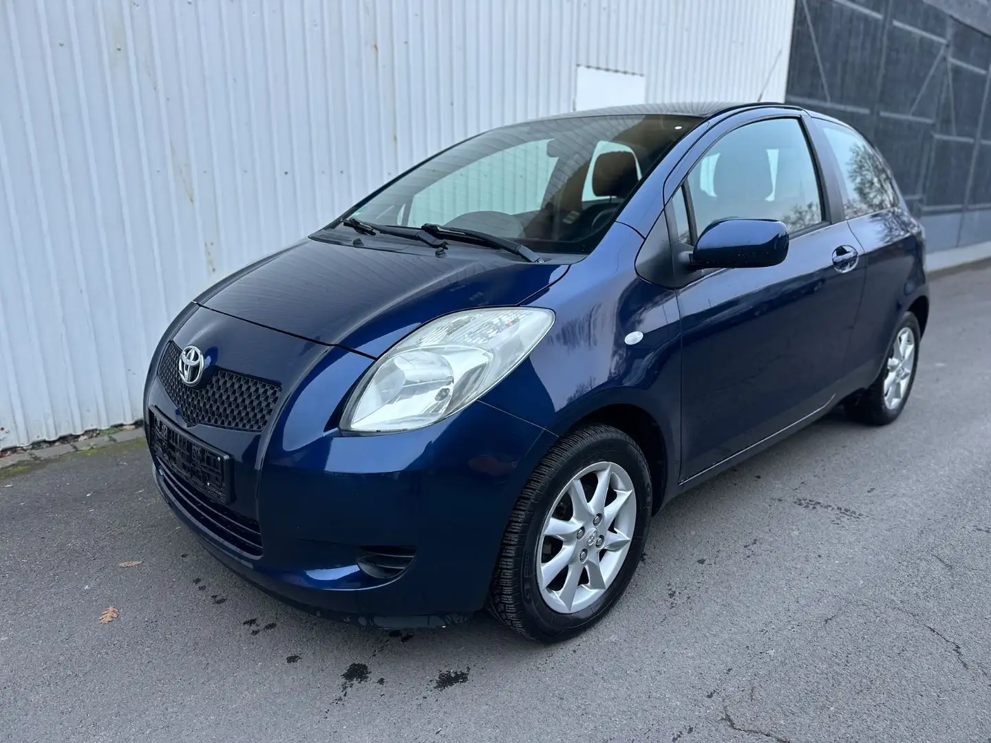 Toyota Yaris Sol Klima 2.Hand, Scheckheft,Tüv neu Blau - 1