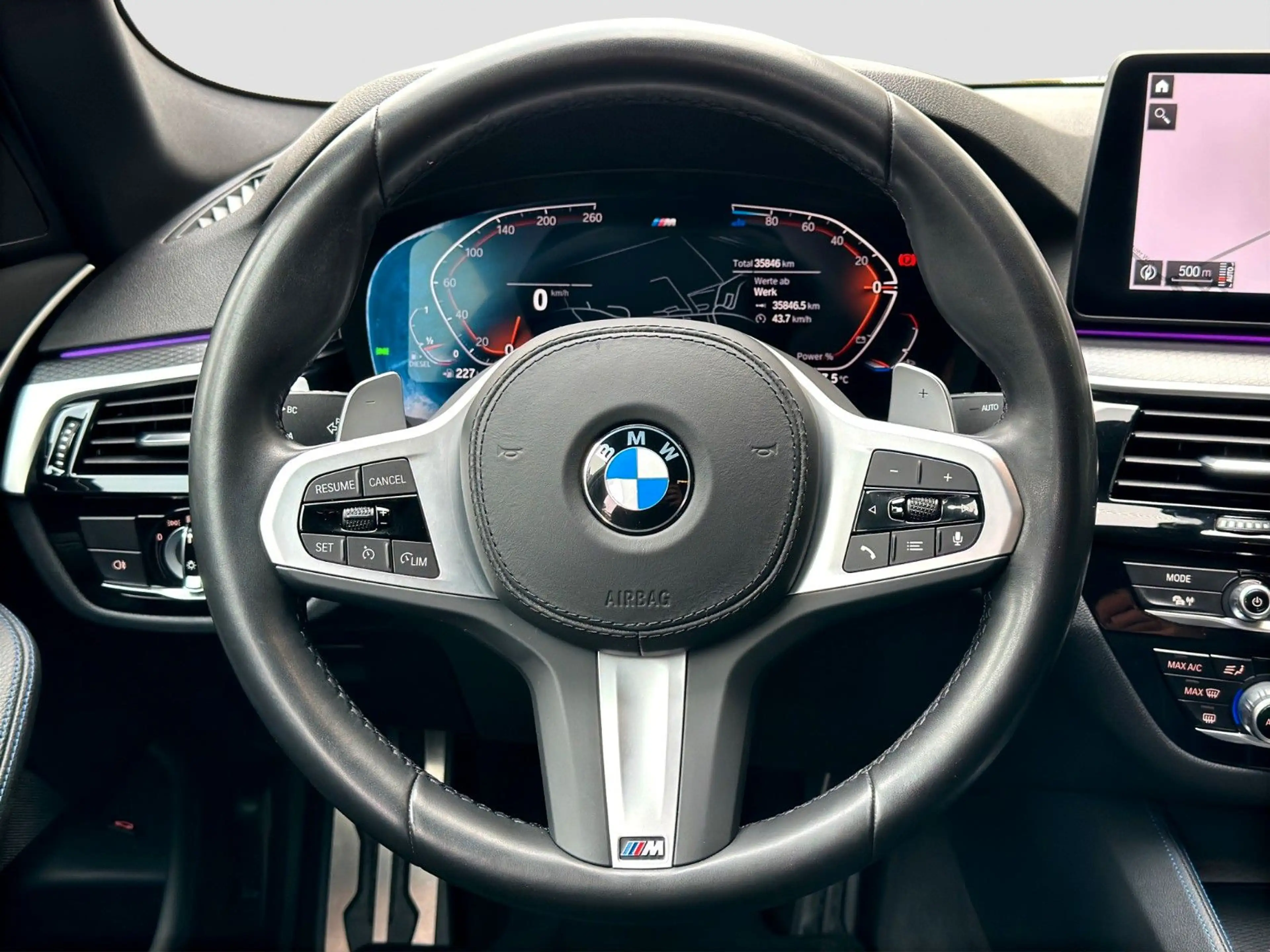 BMW 520 d M-SPORT LC.PRO LASER CARPLAY HUD KAMERA 19" — photo 14
