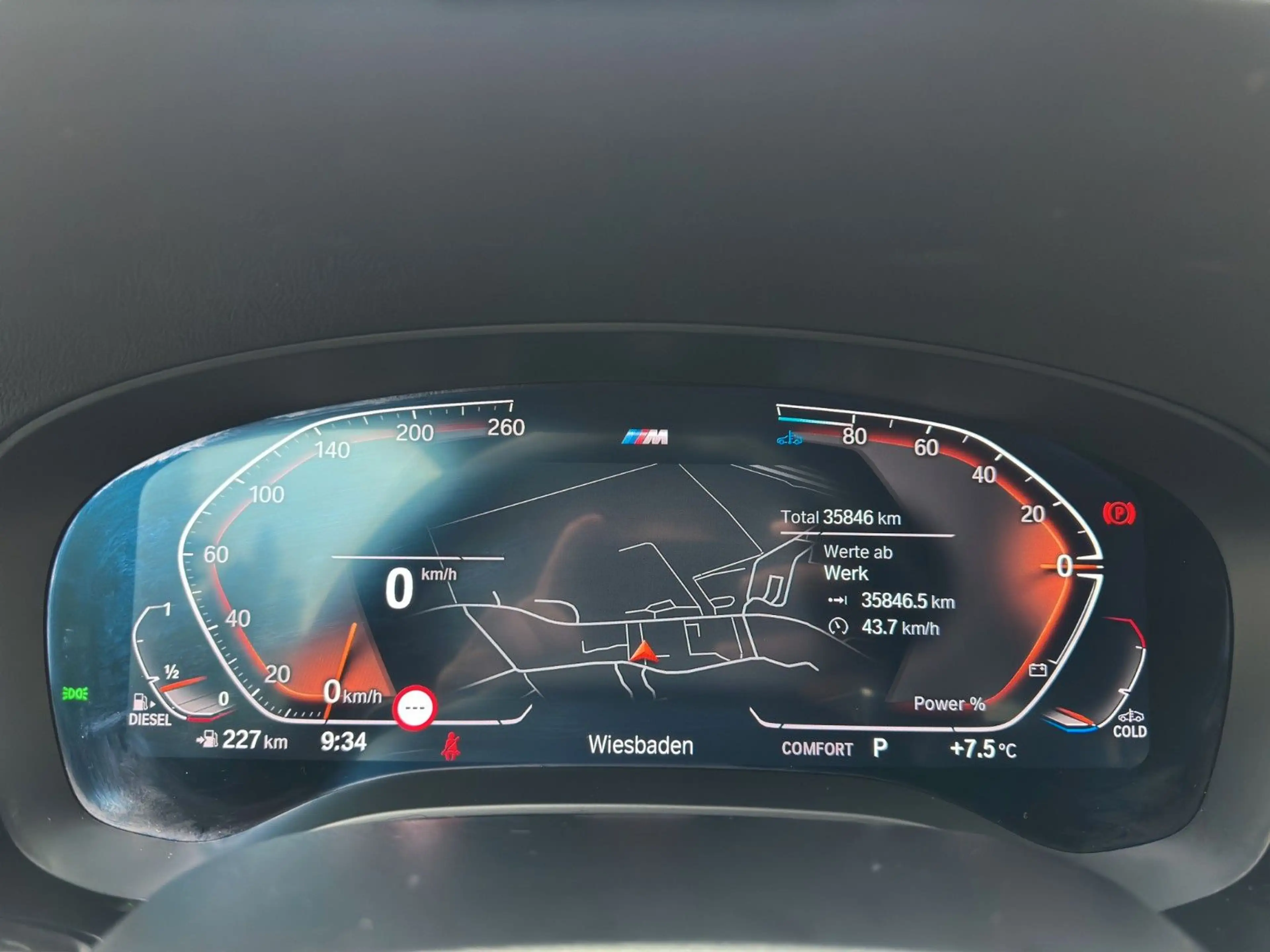 BMW 520 d M-SPORT LC.PRO LASER CARPLAY HUD KAMERA 19" — photo 15
