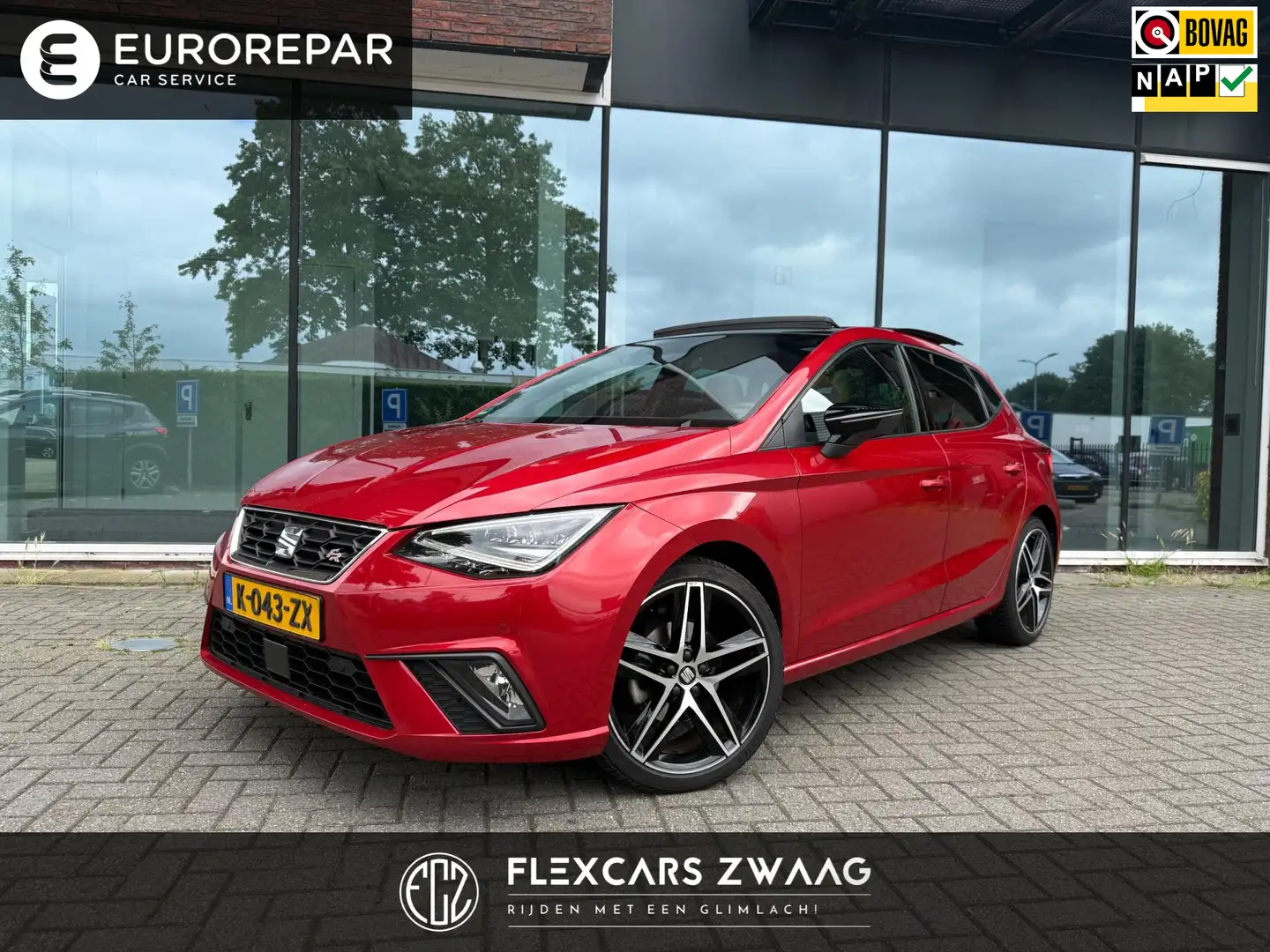 SEAT Ibiza 1.5 TSI FR Business Intense Plus - Automaat - Navi Rouge - 1