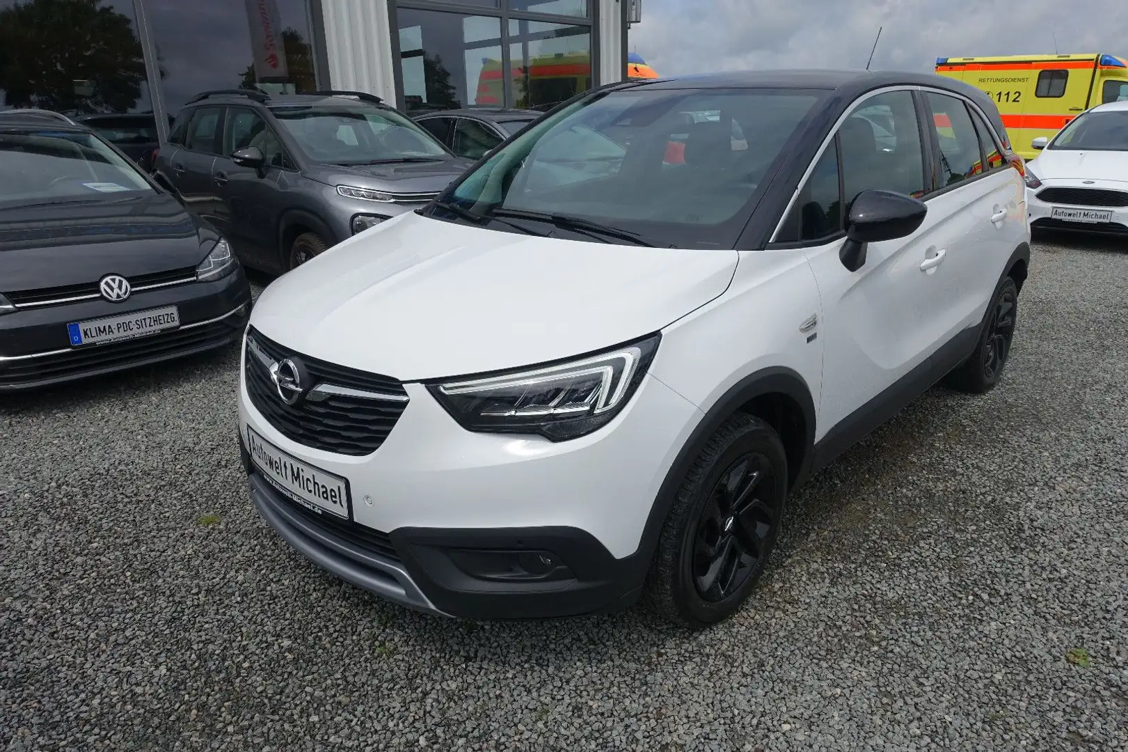 Opel Crossland X Crossland 1.2 KLIMA LED AHK TÜV+Insp.+Zahnr.NEU Weiß - 2