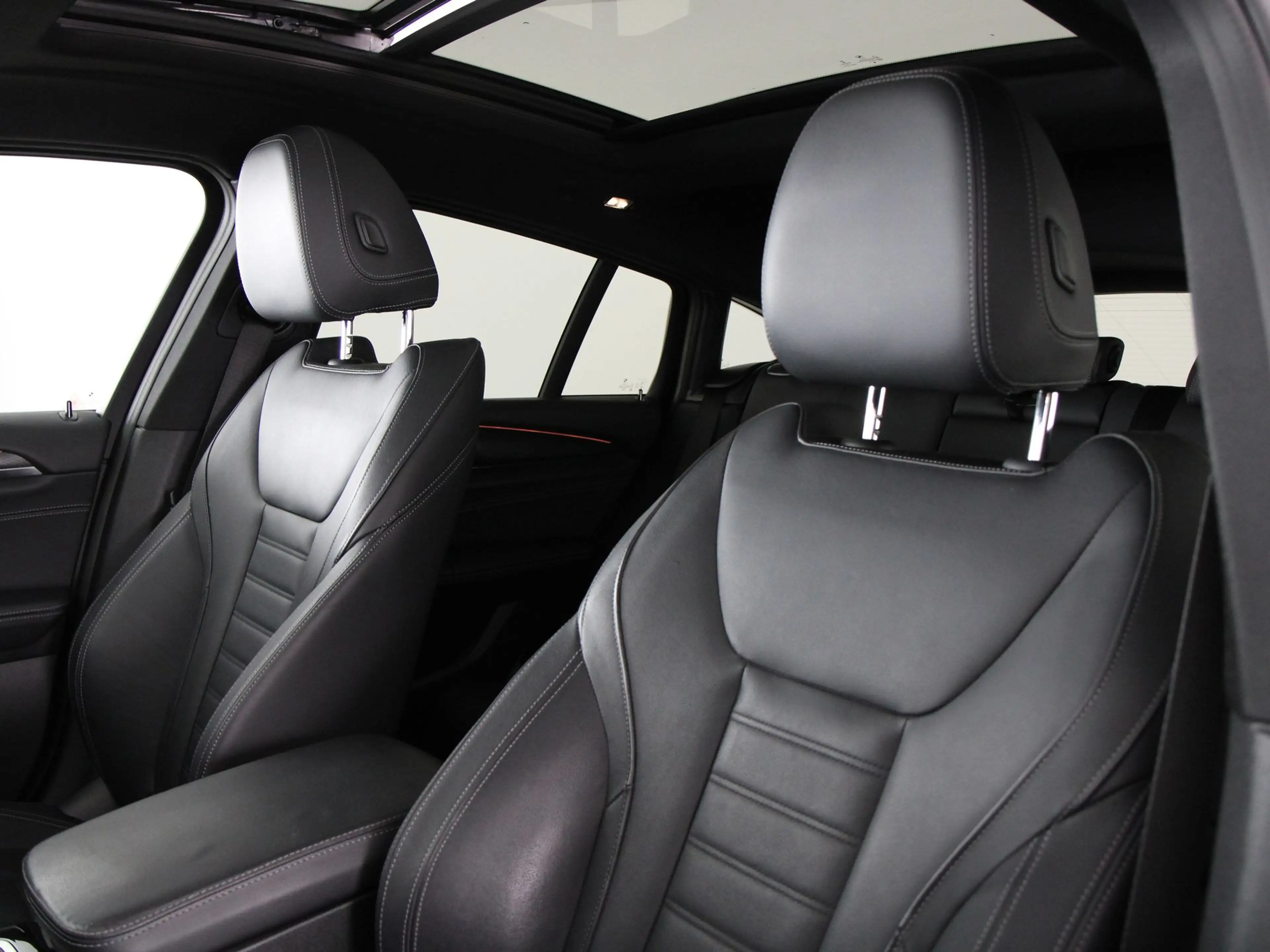 BMW X4 xDrive20i M Sport Business Edition Plus — photo 5