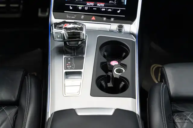 Audi A6 view 22