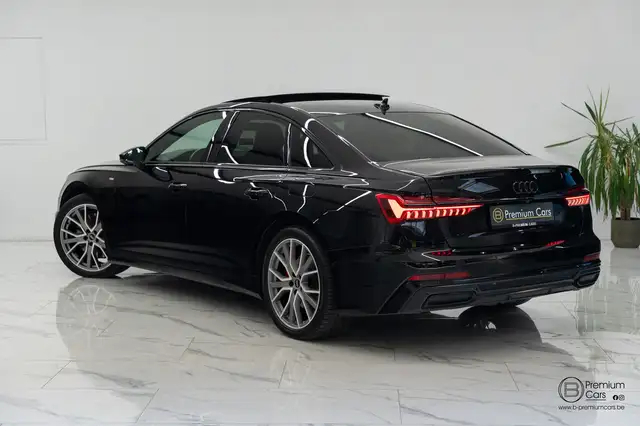 Audi A6 view 13