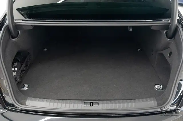Audi A6 view 25