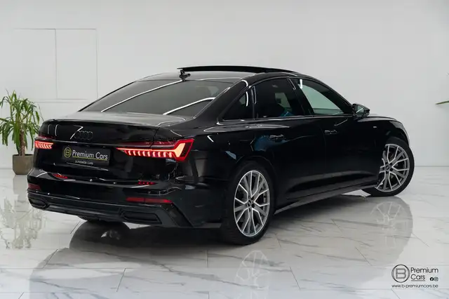 Audi A6 view 17