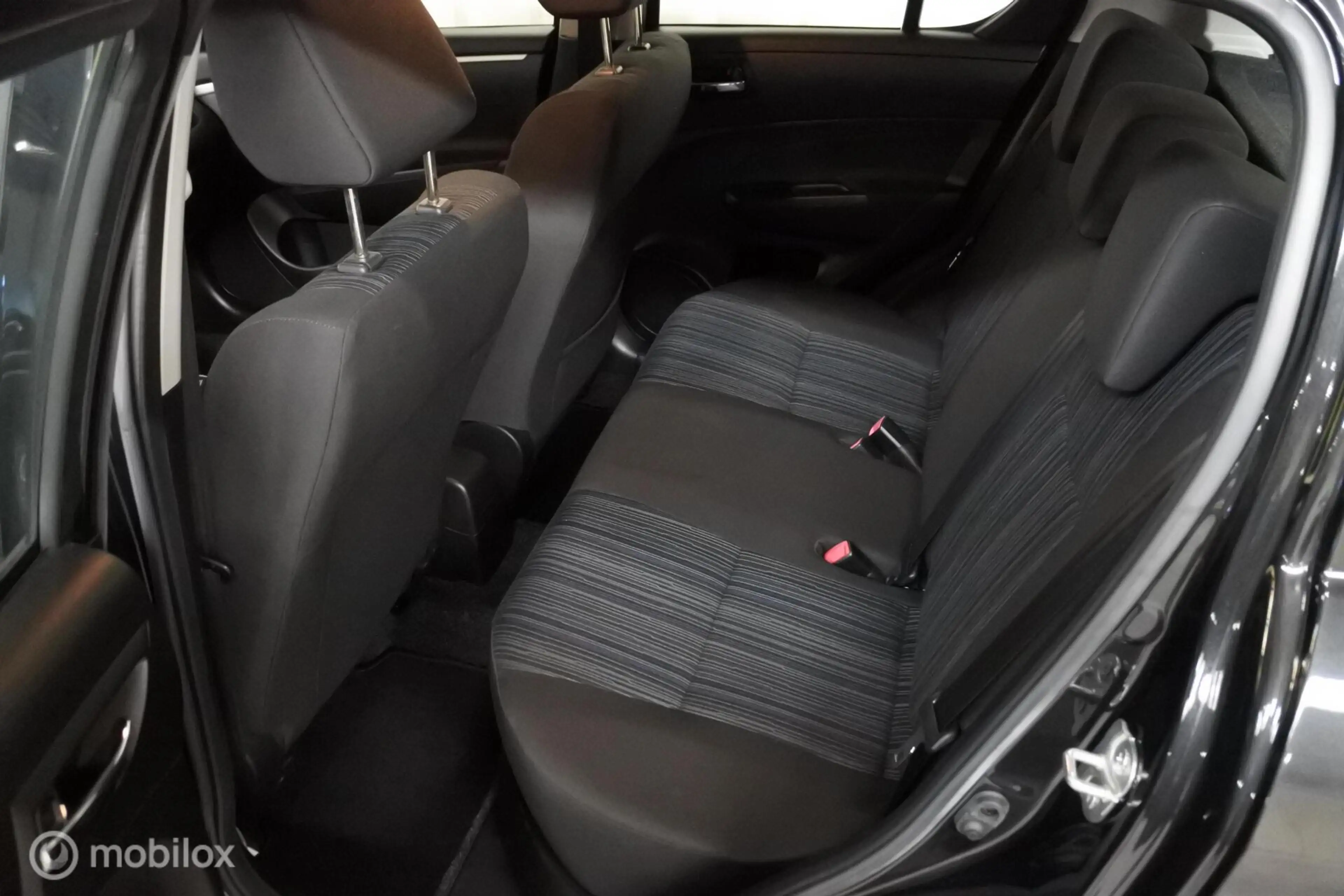 Suzuki Swift I 1.2 I LED I Airco I Cruise I Stoelverwarming — photo 10