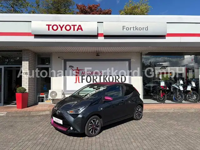 Toyota Aygo (X) Sky Navi, LED, Klima, SZ, Alu, CAM