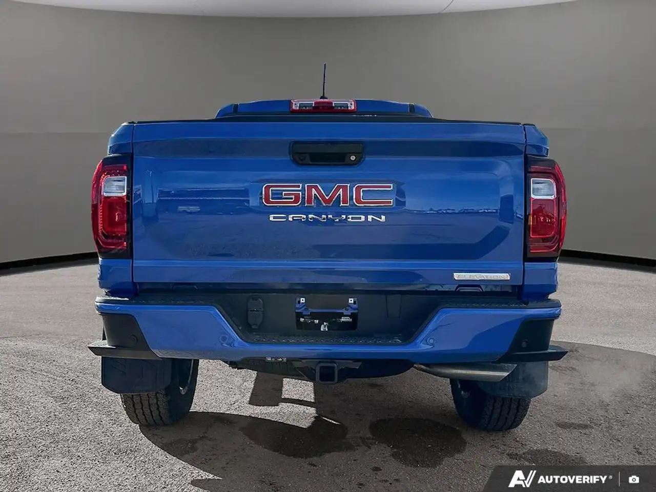 GMC Canyon снимка GMC Canyon