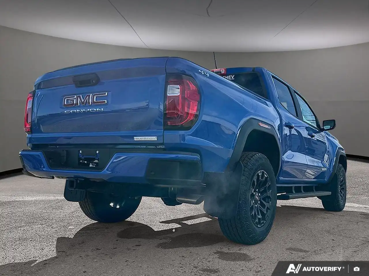 GMC Canyon снимка GMC Canyon