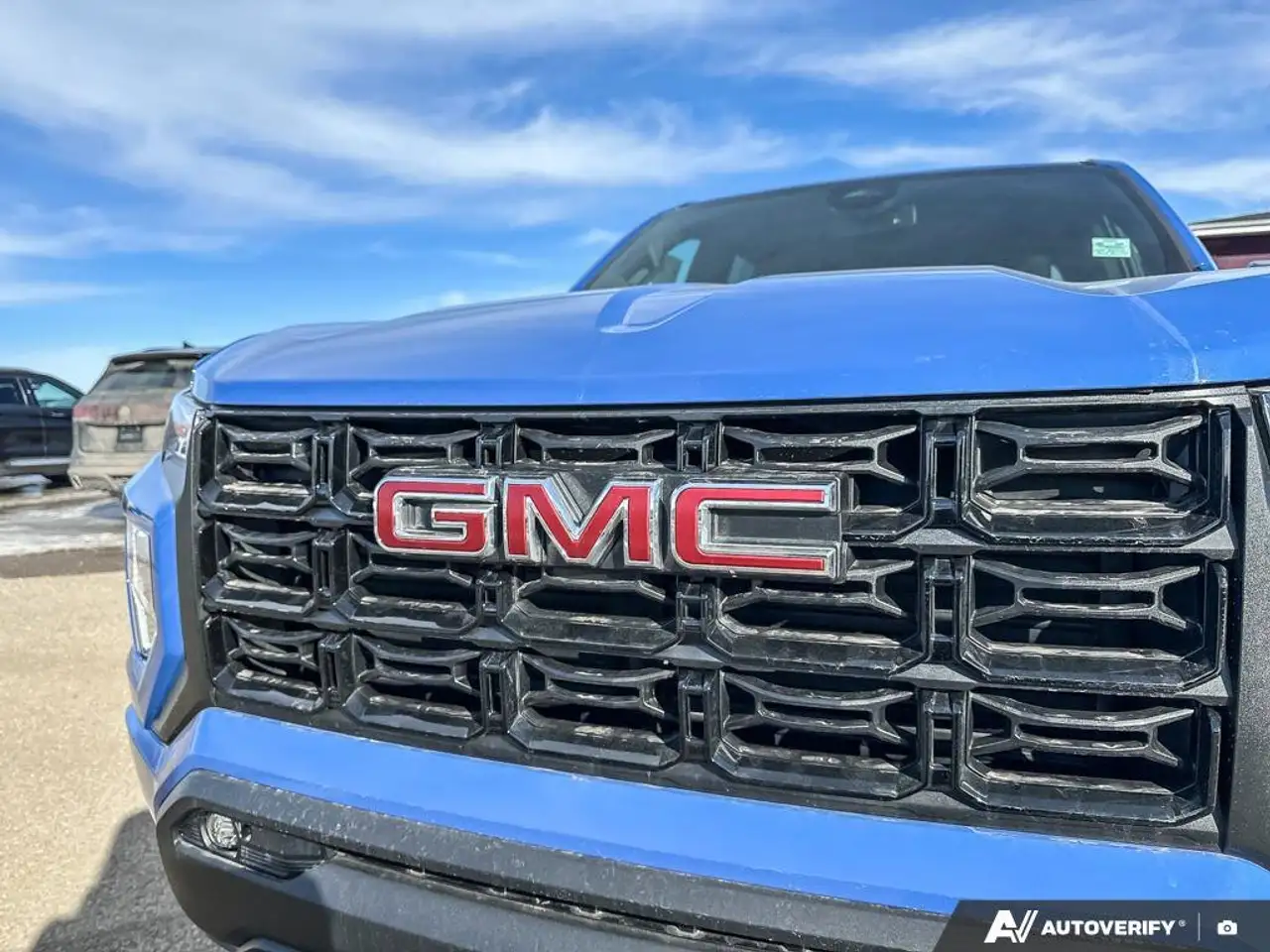 GMC Canyon снимка GMC Canyon