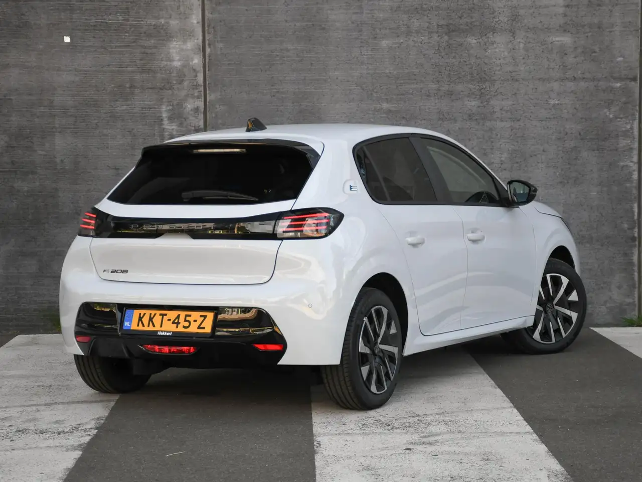 Peugeot e-208 2026