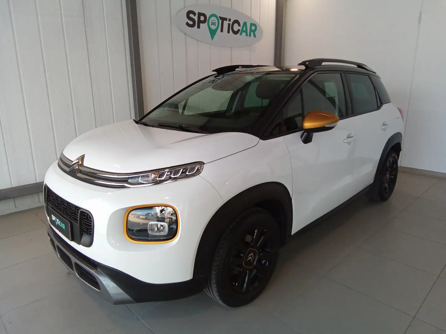 Citroen C3 Aircross BlueHDi 110 S&S Rip Curl Bianco - 1