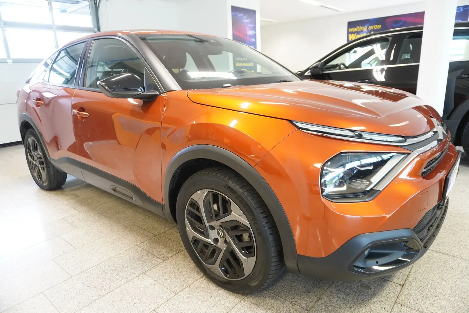 Citroen C4 Berline Feel Pack Aut./LED/HeadUp/Leder Orange - 2
