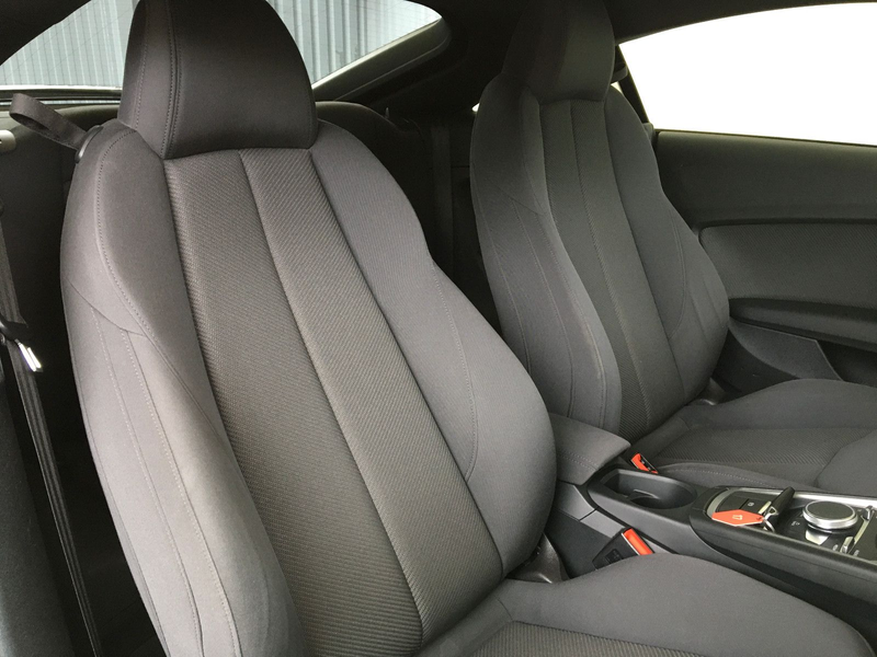 Audi TT Coupe 2.0 TFSI/Autom/Voll-Digital/Navi/Xenon — photo 11