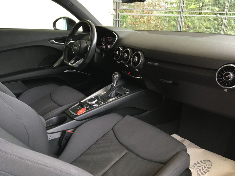 Audi TT Coupe 2.0 TFSI/Autom/Voll-Digital/Navi/Xenon — photo 10