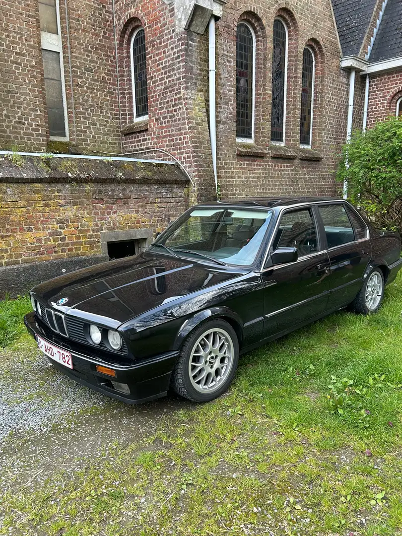 BMW 325 325i Zwart - 2