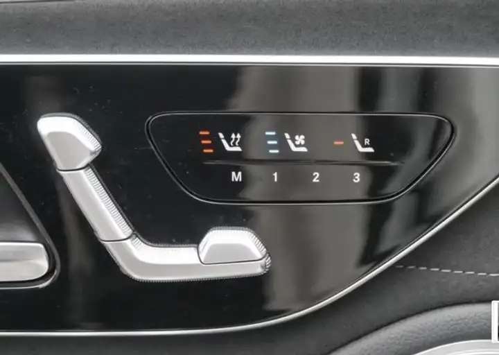 Mercedes-Benz EQS 2023, foto 14
