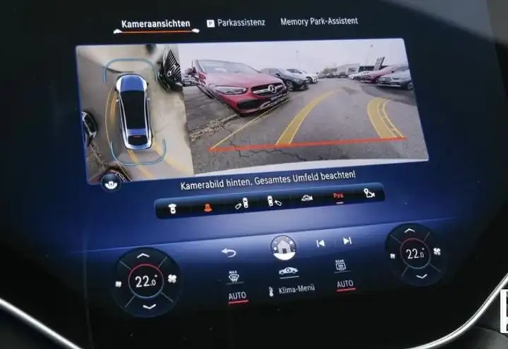 Mercedes-Benz EQS 2023, foto 12