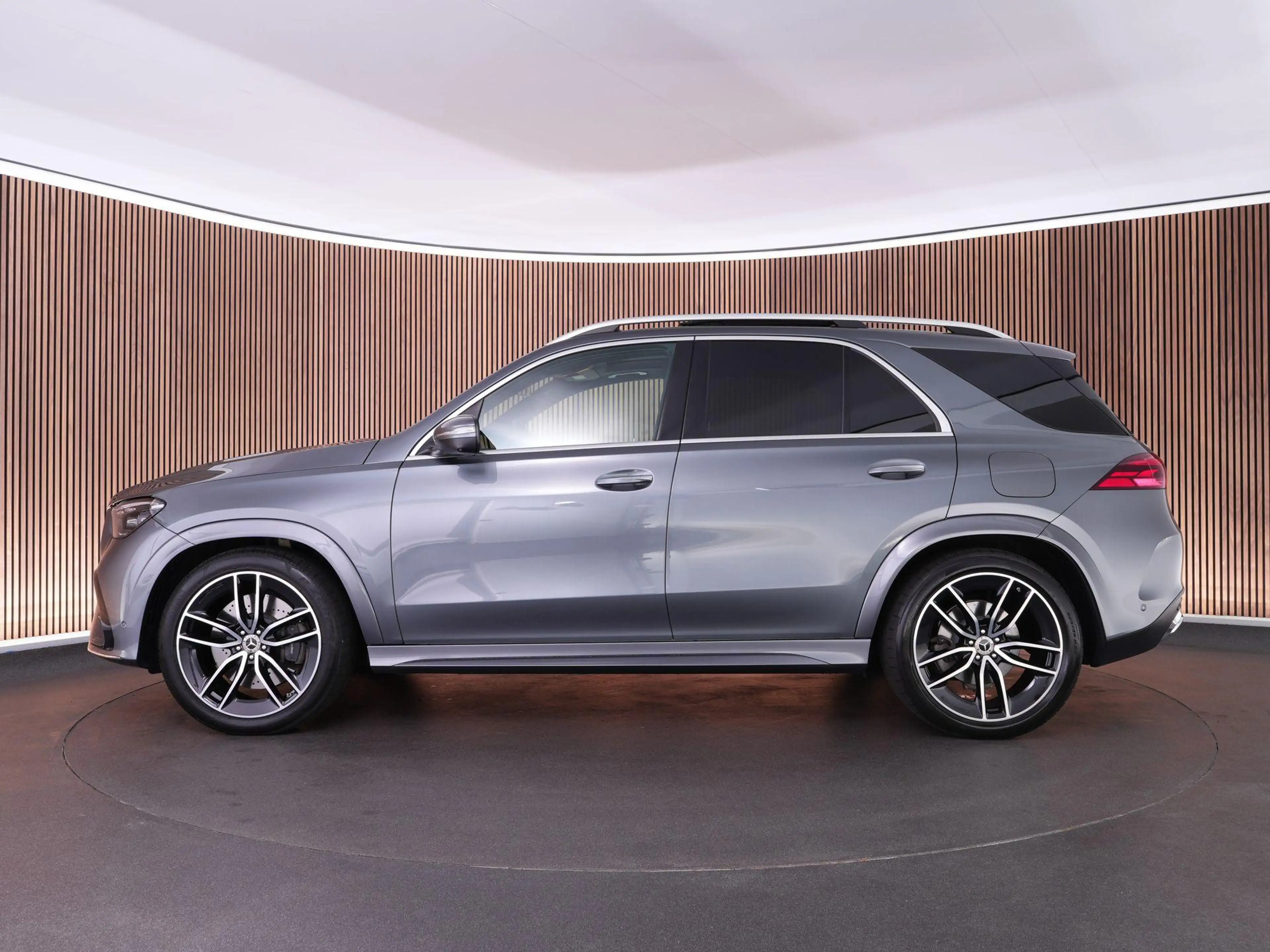 Mercedes-Benz GLE 400 e 381pk 4MATIC AMG Line |BTW|pano|Burmester|head-u — photo 12