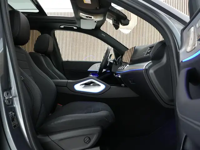 Mercedes-Benz Gle view 4