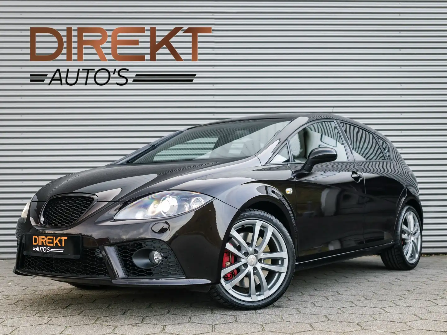 SEAT Leon 2.0 TFSI Cupra NL-Auto XENON NIEUWSTAAT TREKHAAK Zwart - 1