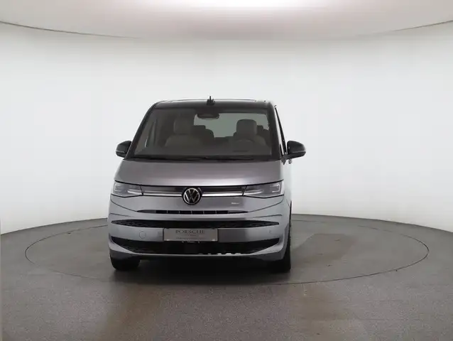 Volkswagen T7 Multivan VW T7 Multivan Edition ÜH eHybrid 180 kW 4M Ansicht 8