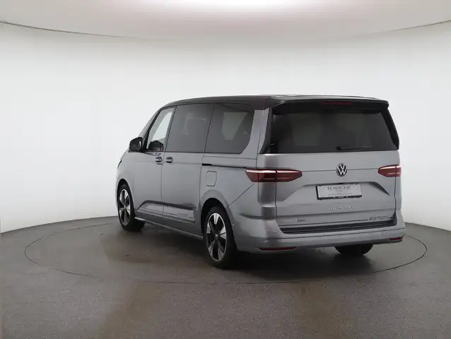Volkswagen T7 Multivan VW T7 Multivan Edition ÜH eHybrid 180 kW 4M Ansicht 3