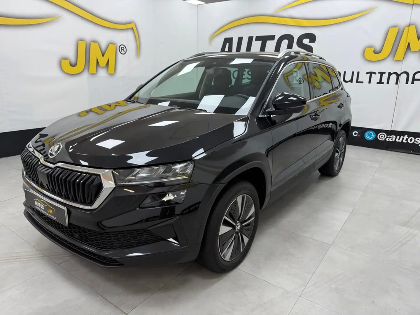 Skoda Karoq 1.5 TSI Ambition ACT DSG 110KW Negro - 2