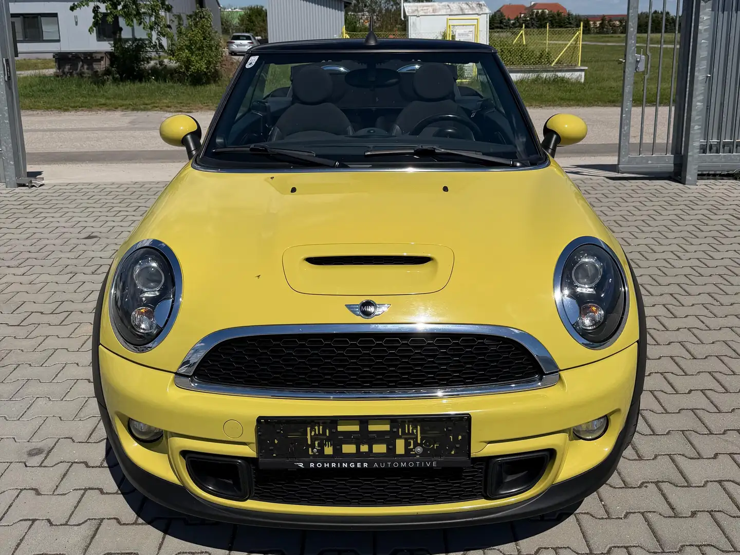 MINI Cooper S Cabrio 1,6 Gelb - 2