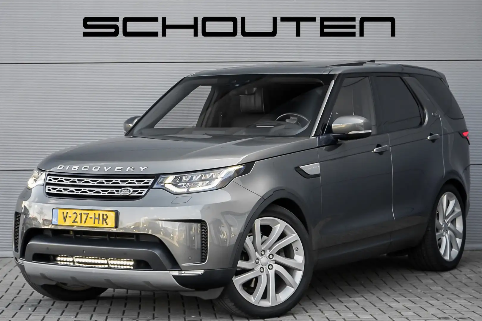 Land Rover Discovery 3.0 Td6 Commercial First Ed Pano Luchtvering 22" M Grijs - 1