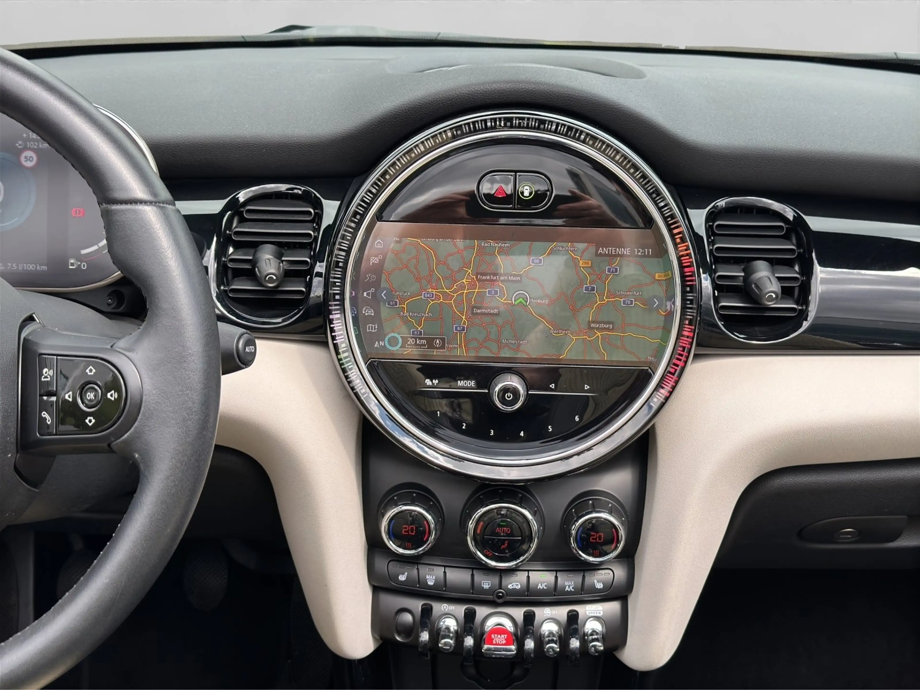 MINI Cooper S Cabrio Cooper S Cabrio Komfort-Plus-Paket LED RFK Navi Ko — photo 11