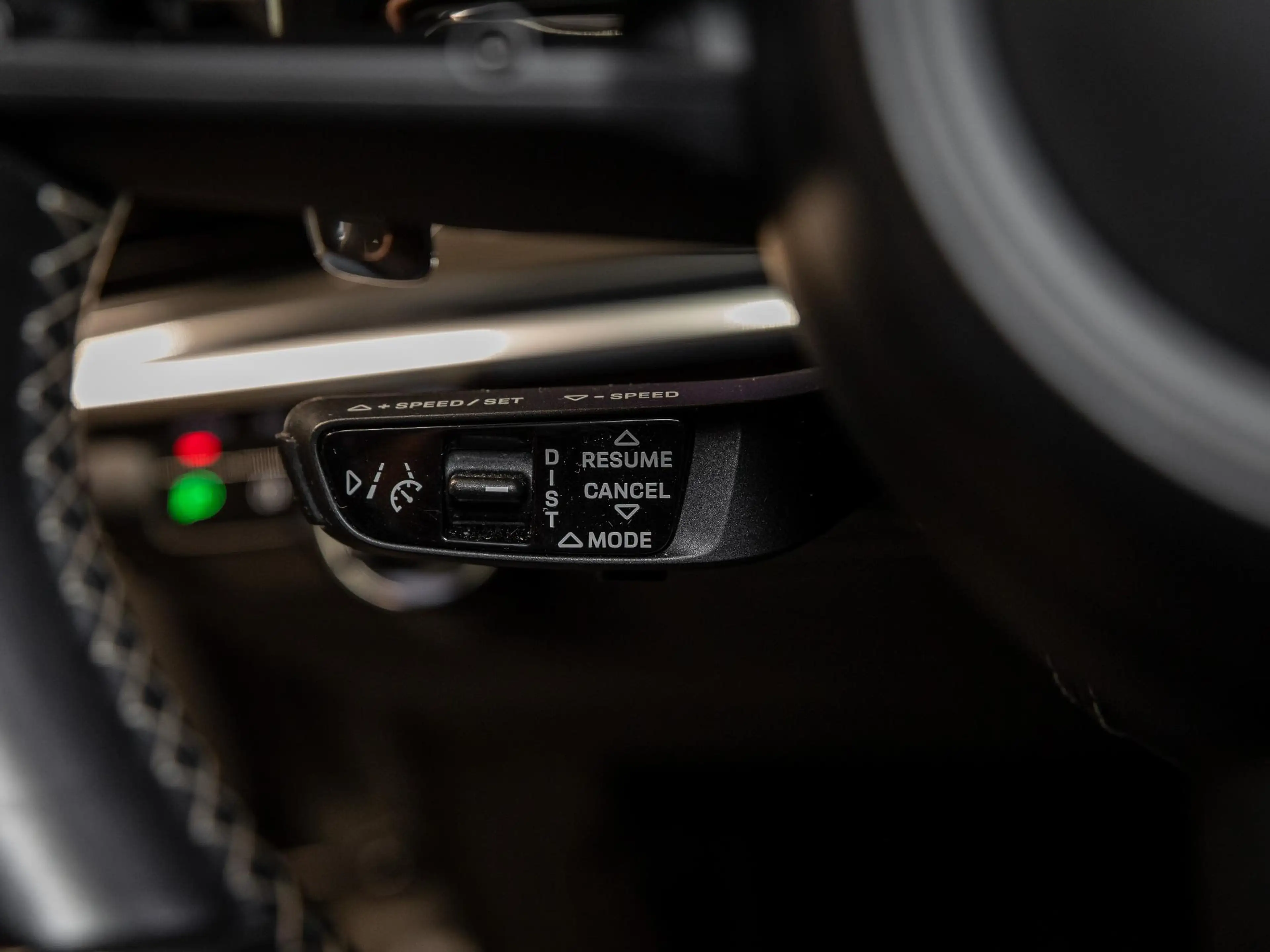 Porsche Panamera Sport Turismo 4 E-Hybrid — photo 15