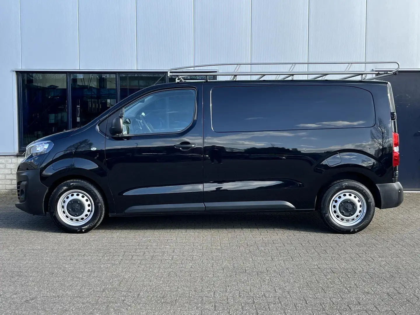 Peugeot e-Expert 75 kWh 280KM! INBOUW MET 220V CAMERA NAV Negru - 2