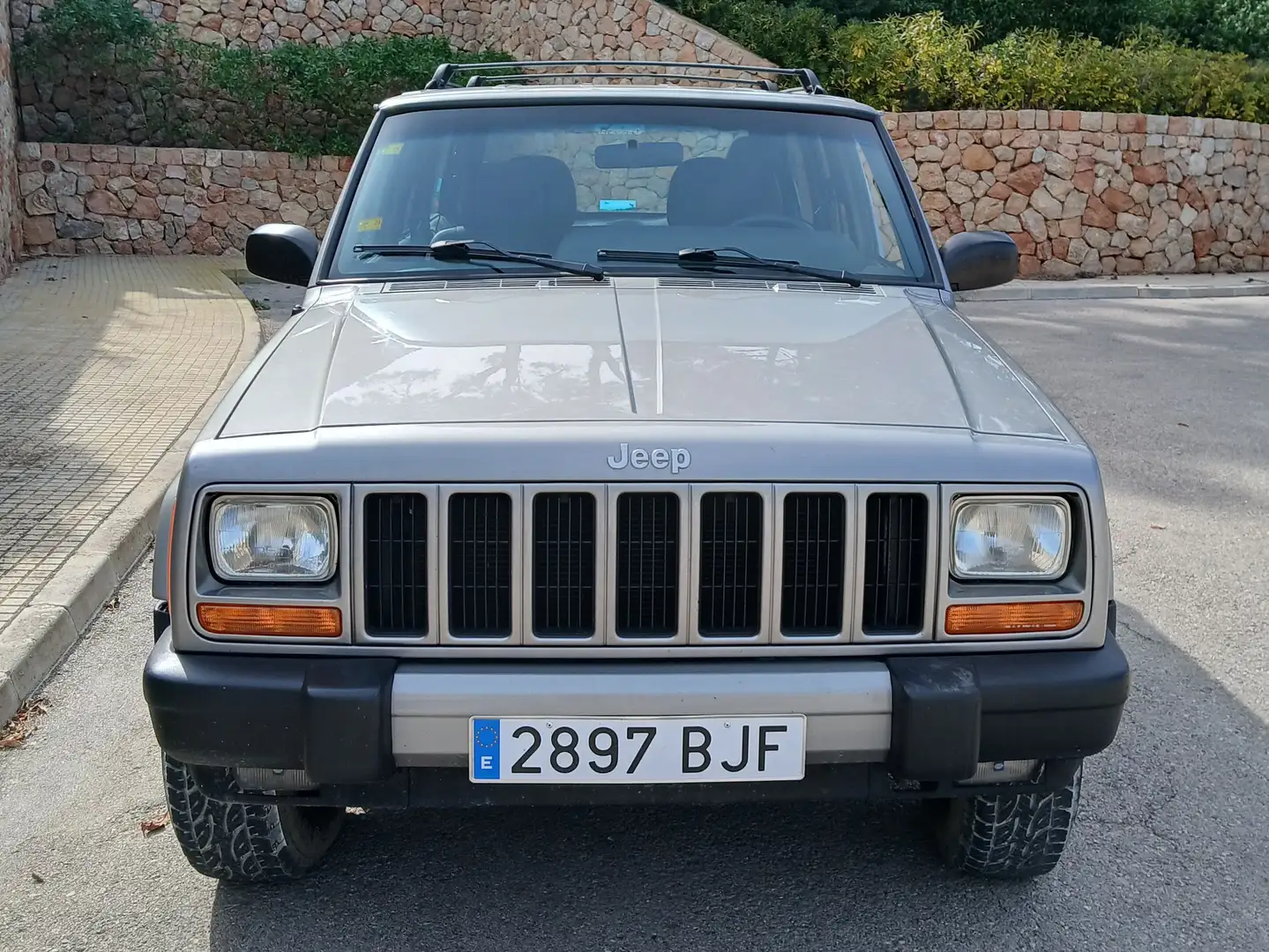 Jeep Cherokee Cherokee 2.5TD Limited Gris - 1