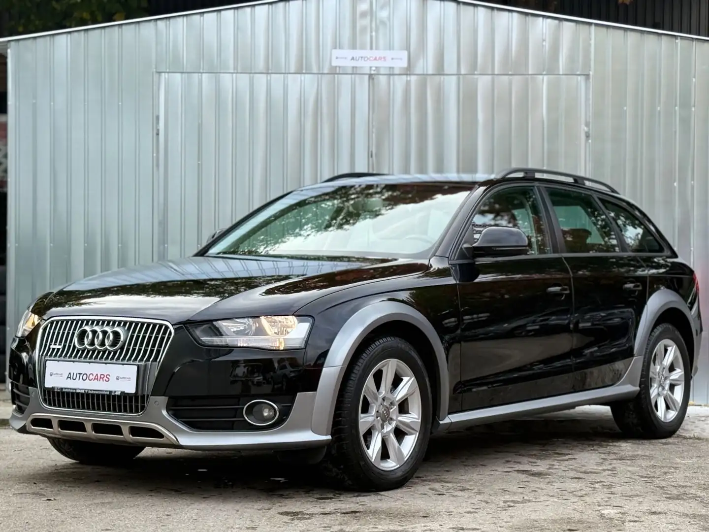 Audi A4 allroad quattro 2.0 TDI clean diesel Schwarz - 1