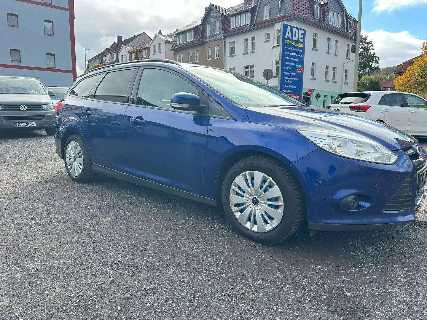 Ford Focus Sync Edition Blau - 1