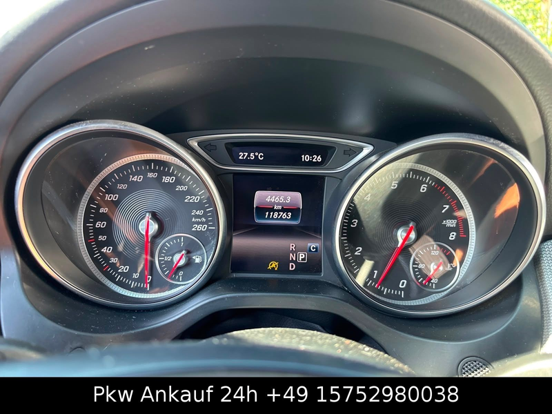 Mercedes-Benz CLA 250 — photo 11