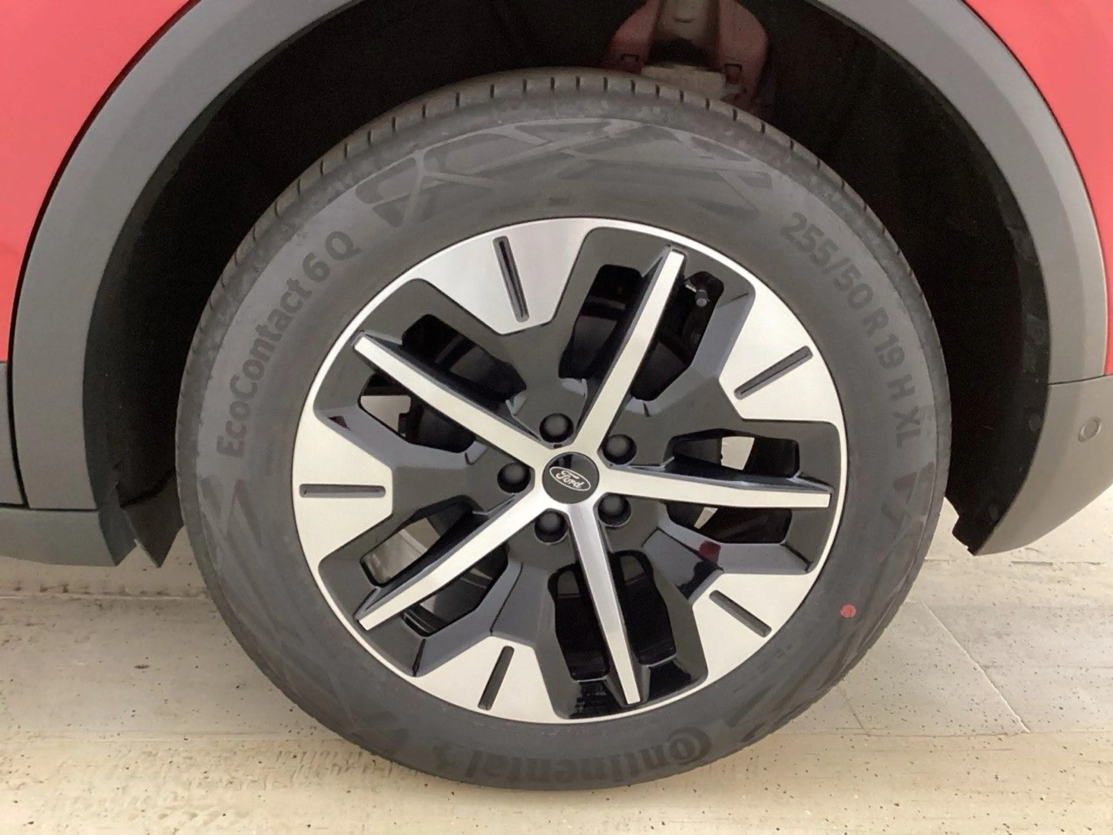 Ford Explorer AWD 79kWh Auto./360-KAMERA/ACC/HEAD-UP/ — photo 6