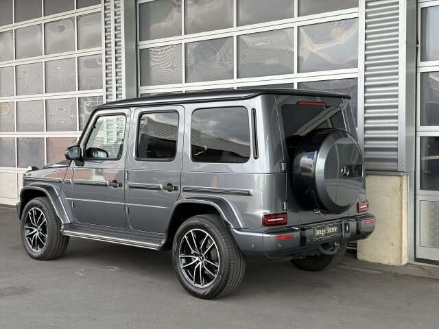 Mercedes-Benz G 400