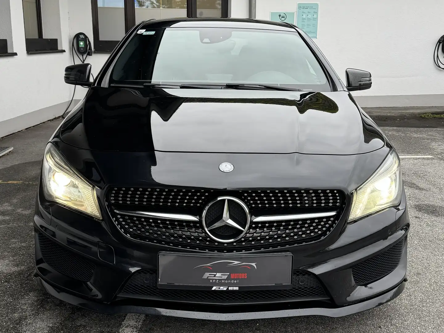 Mercedes-Benz CLA 250 CLA 250 Edition 1 (117.344) Schwarz - 2