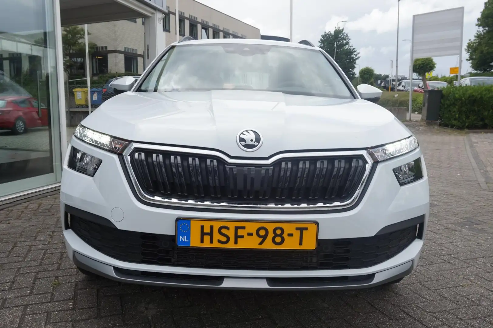 Skoda Kamiq 1.0 TSI Tour / virtual cockpit / navigatie / app / Blanc - 2