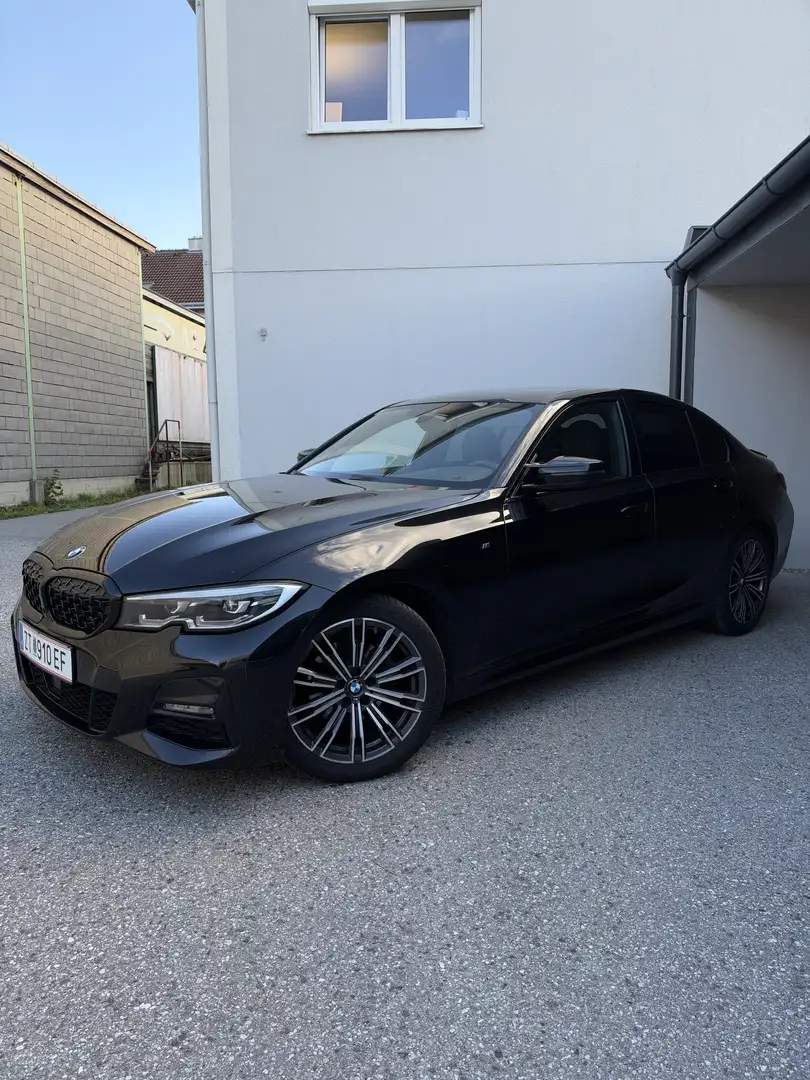BMW 320 BMW 320i xDrive M Sport Aut. | Harman Kardon | ACC Schwarz - 2