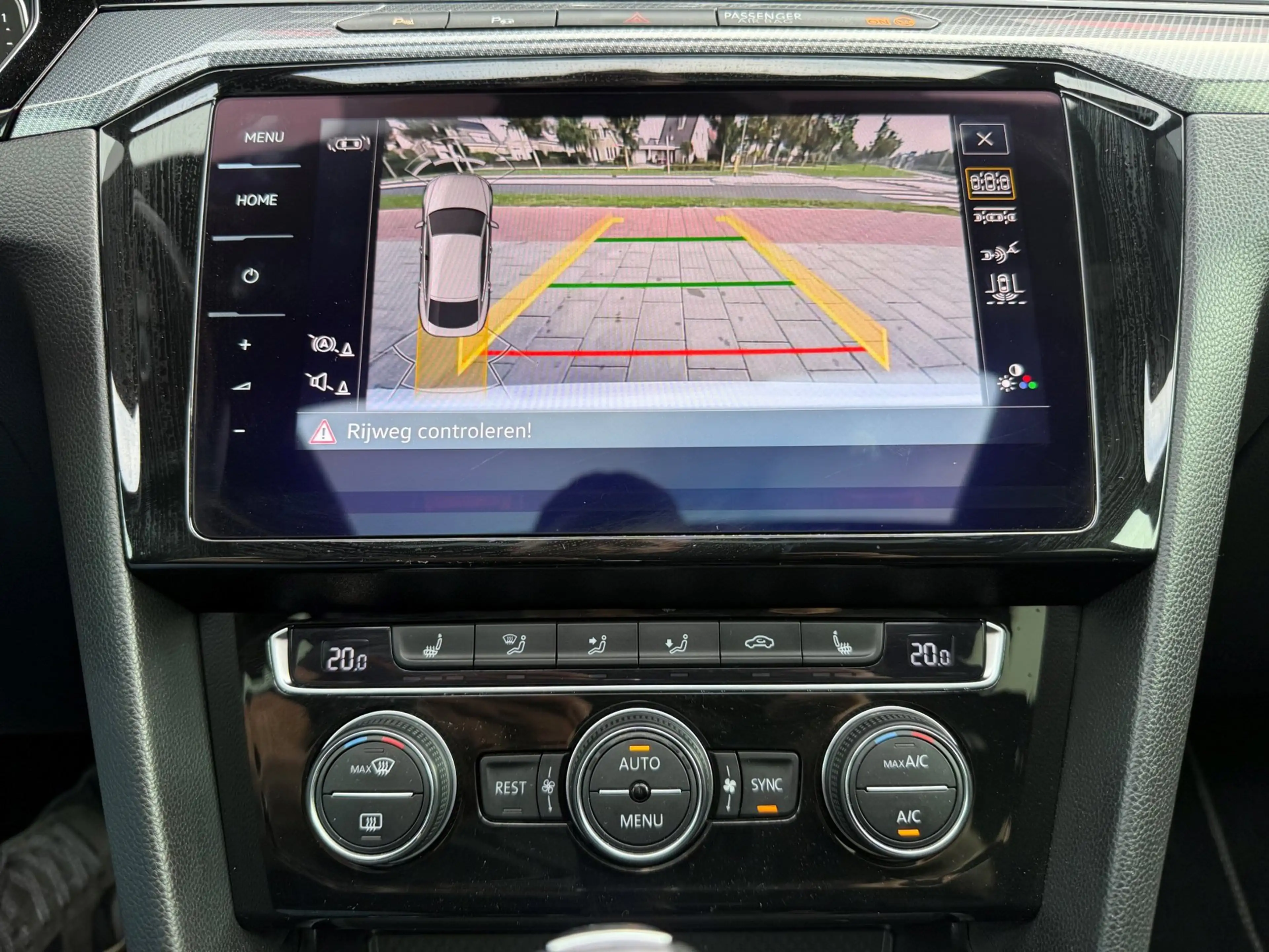 Volkswagen Arteon 2.0 TSI R Line Virtual Pano Keyless Camera — photo 10