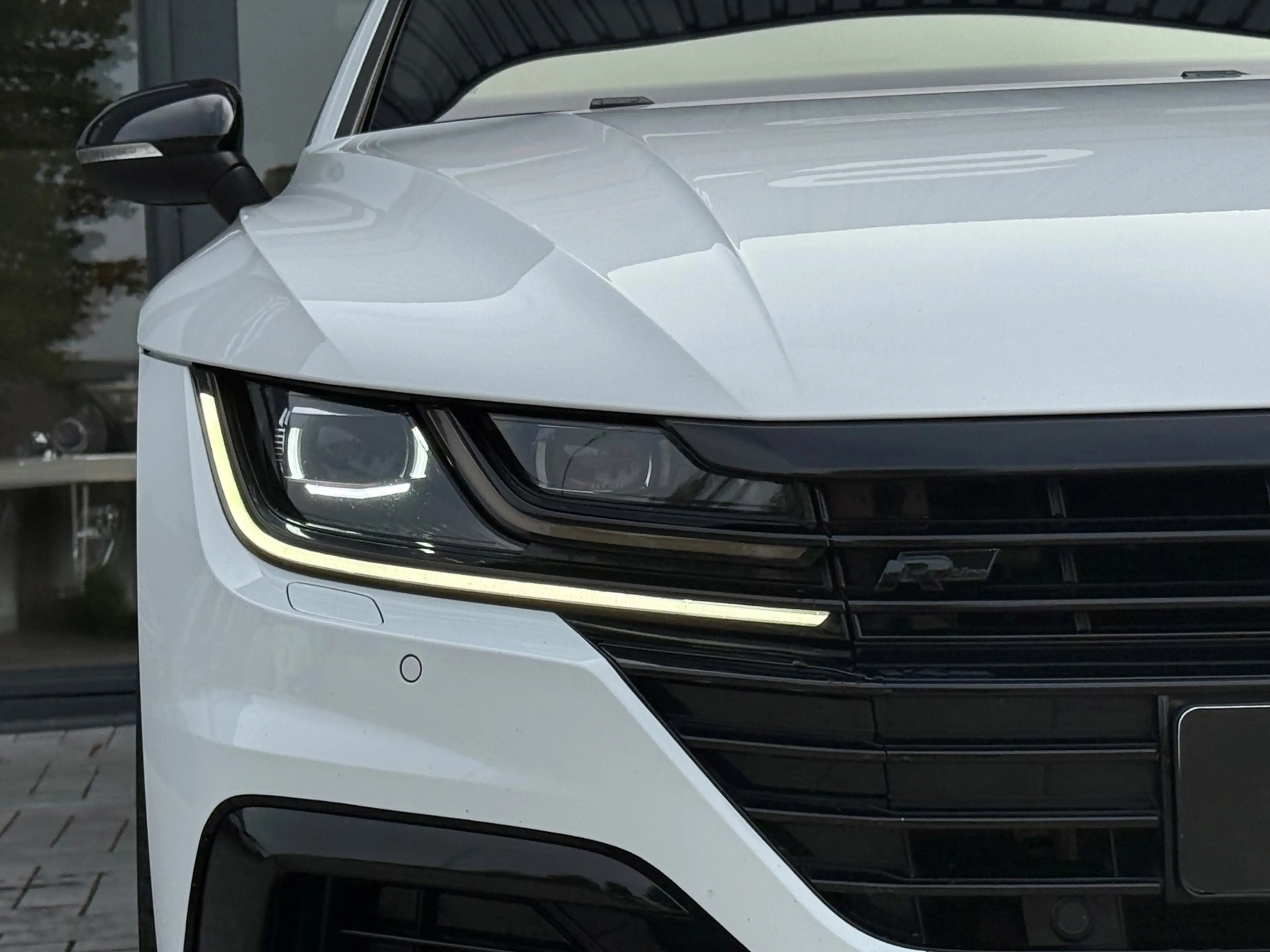 Volkswagen Arteon 2.0 TSI R Line Virtual Pano Keyless Camera — photo 5