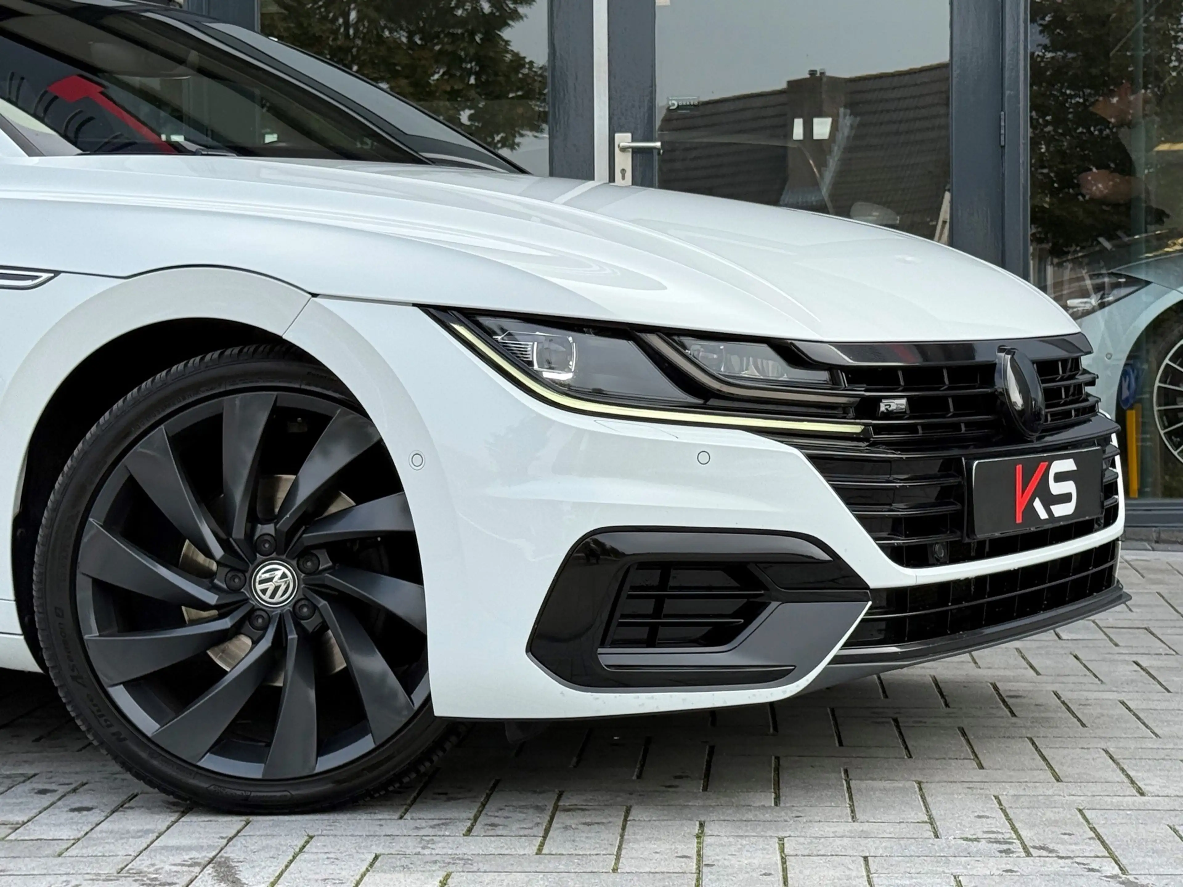 Volkswagen Arteon 2.0 TSI R Line Virtual Pano Keyless Camera — photo 7