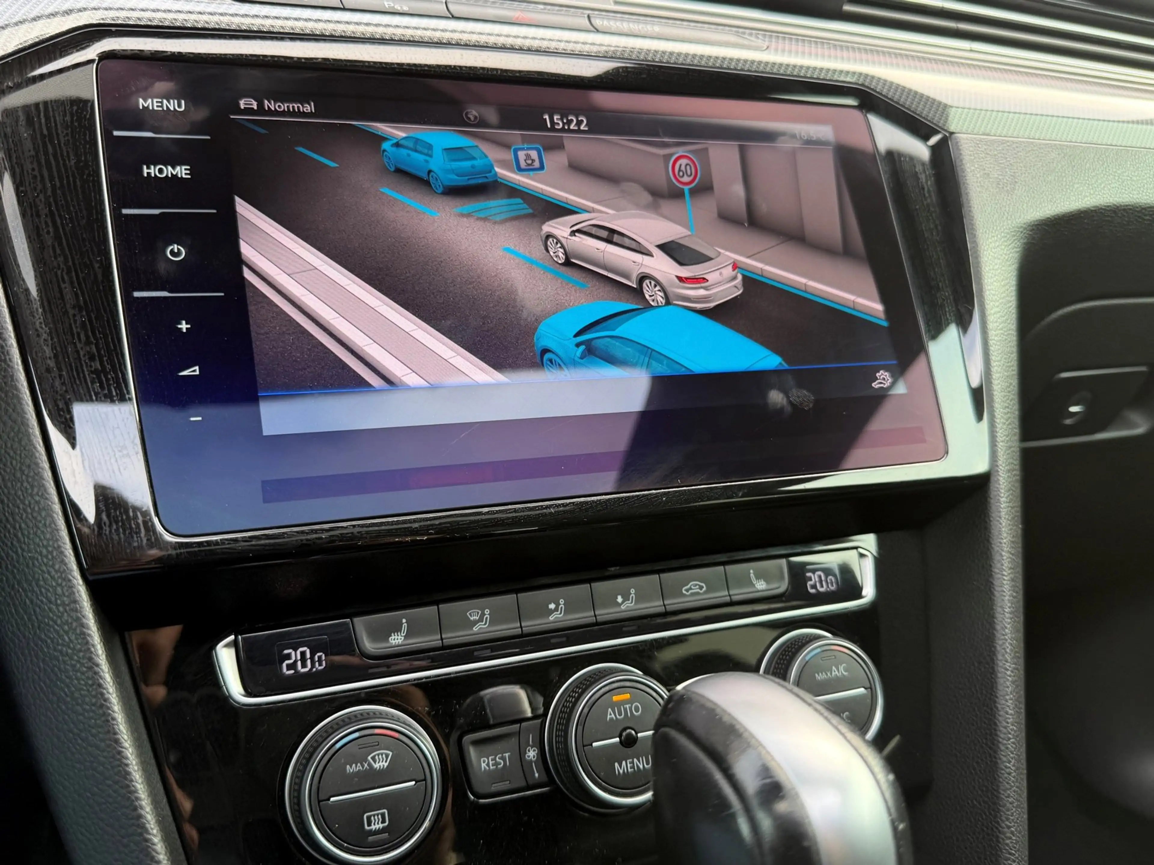 Volkswagen Arteon 2.0 TSI R Line Virtual Pano Keyless Camera — photo 23